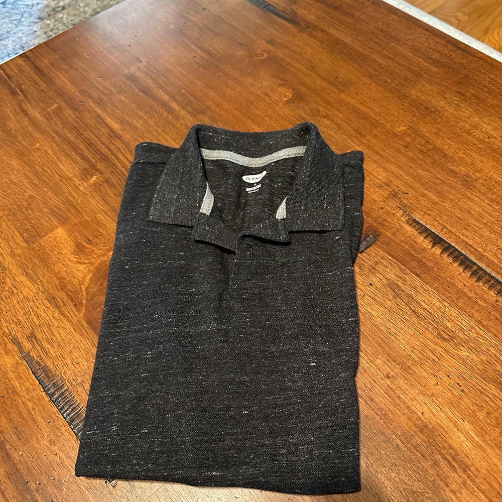 Old Navy Men’s heathered Polo shirt